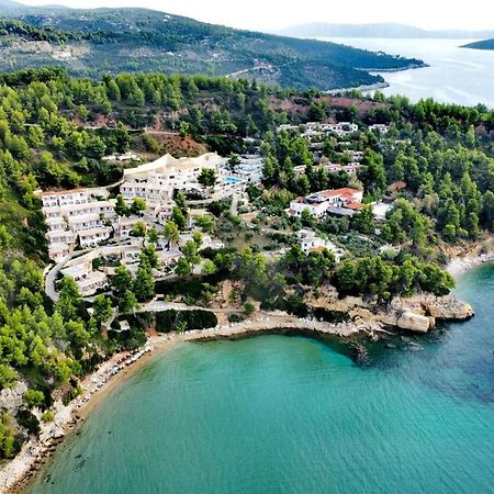 Alonissos Beach Bungalows And Suites Hotel Alónnisos Exterior foto